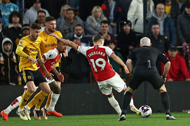 Kemenangan Taktis Arsenal di Molineux Catatkan Posisi Puncak Liga